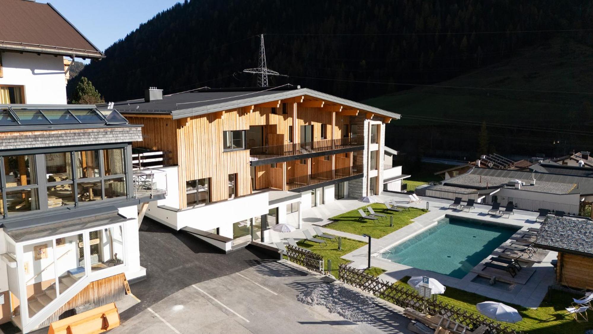 Hotel Traube Pettneu am Arlberg Bagian luar foto
