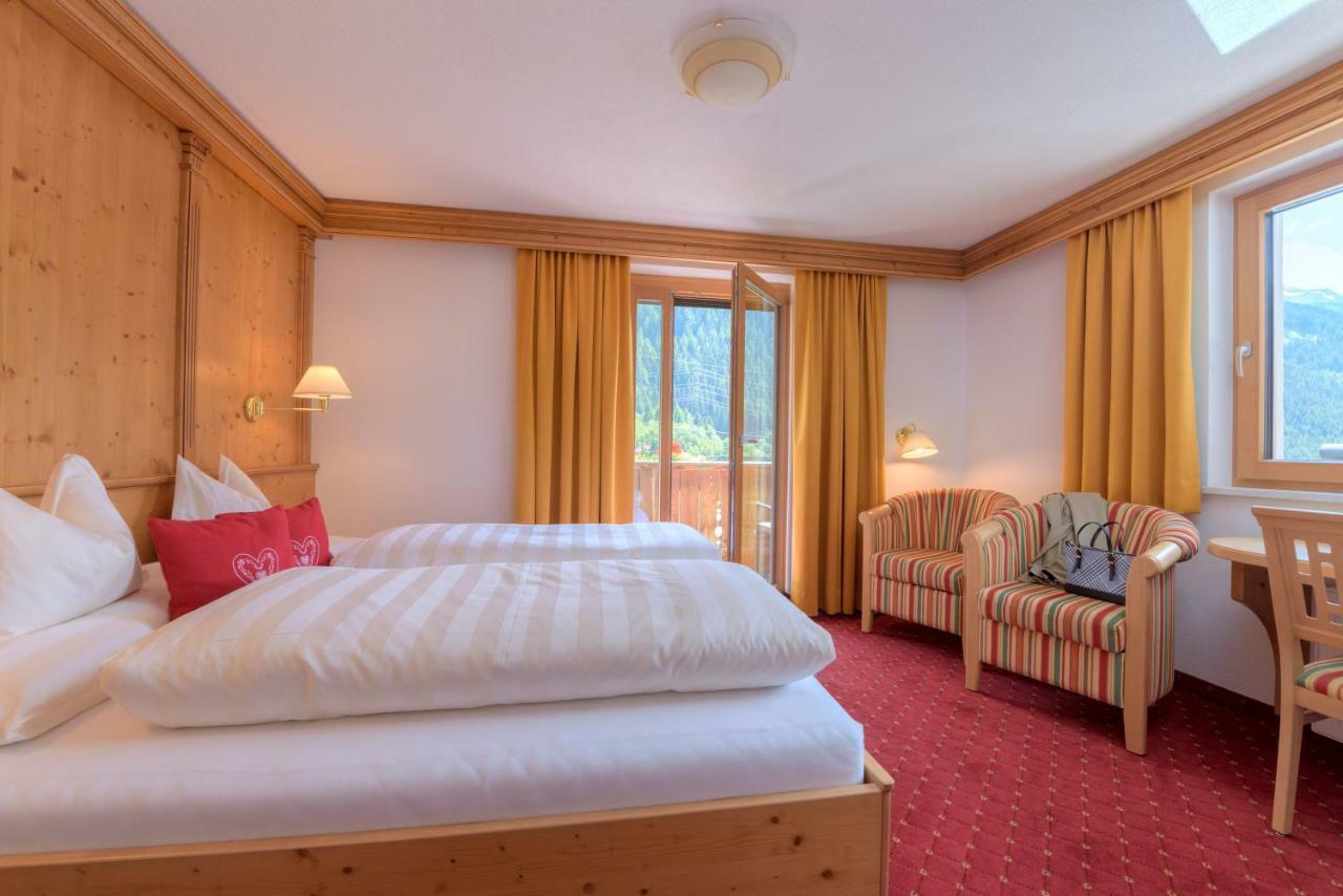 Hotel Traube Pettneu am Arlberg Bagian luar foto